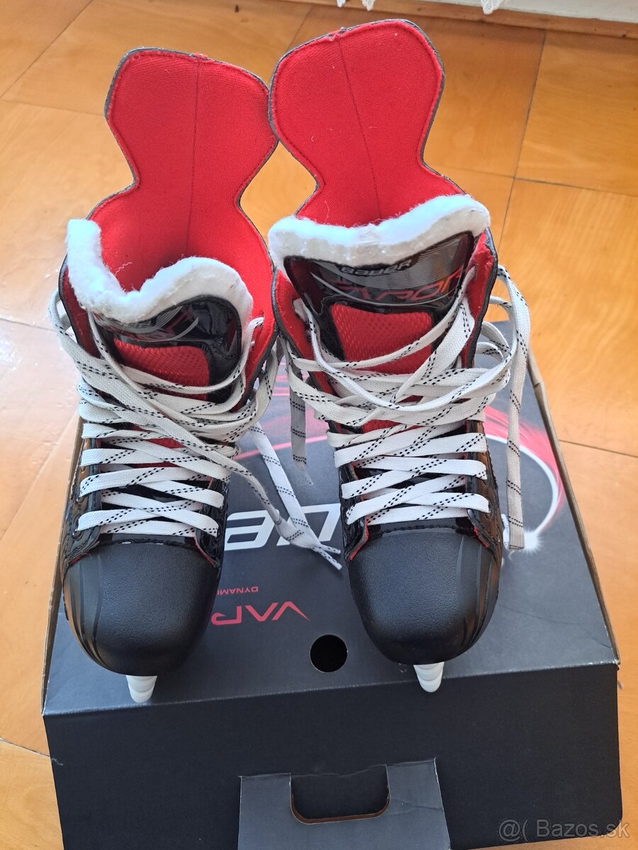 Hokejove korcule BAUER