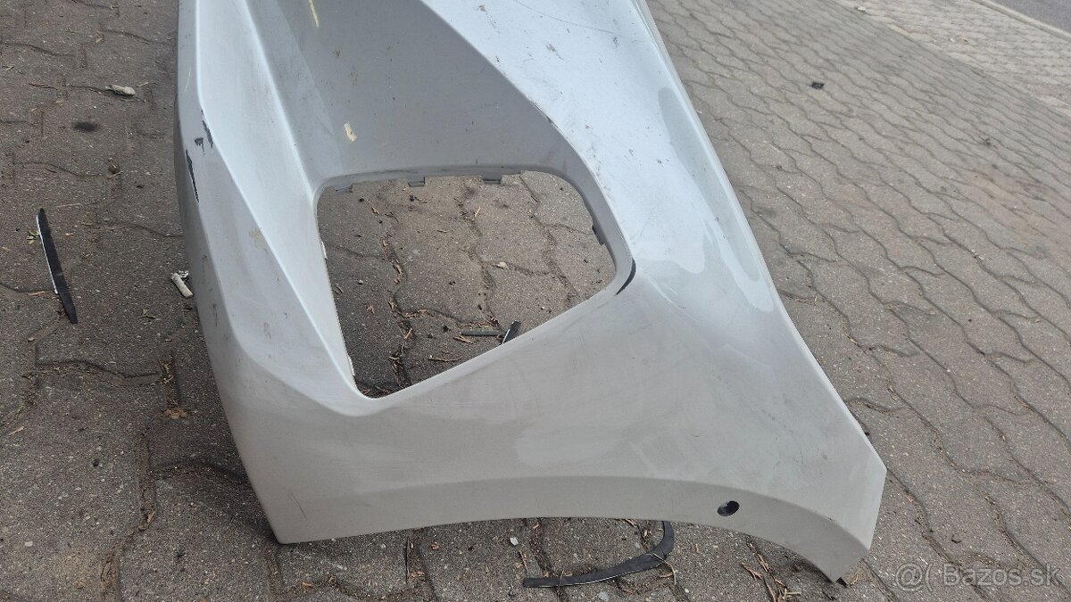 Bmw 3 predny nárazník