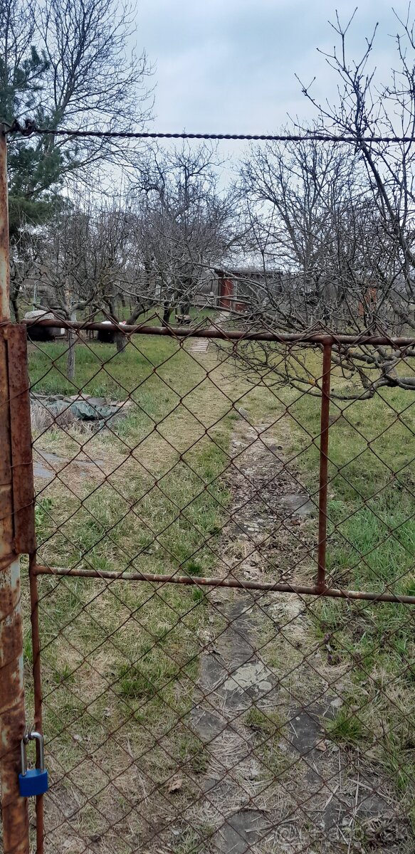 Predám záhradu v lokalite Tyúkfarom