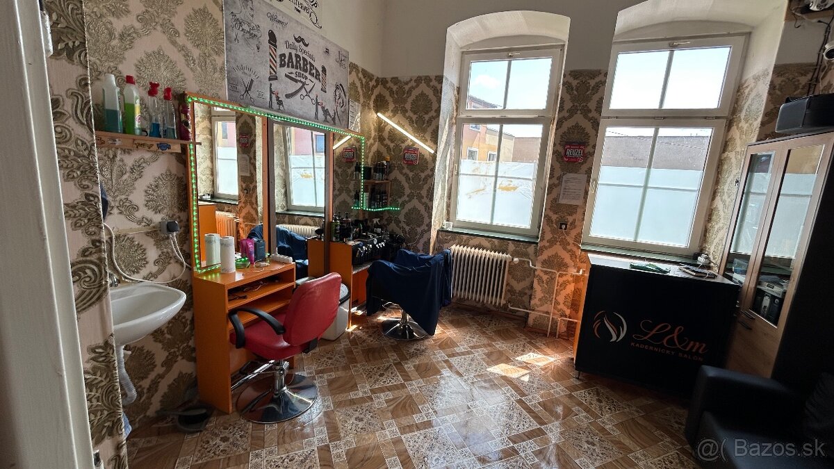 Odstúpim zabehnute holičstvo (barber)