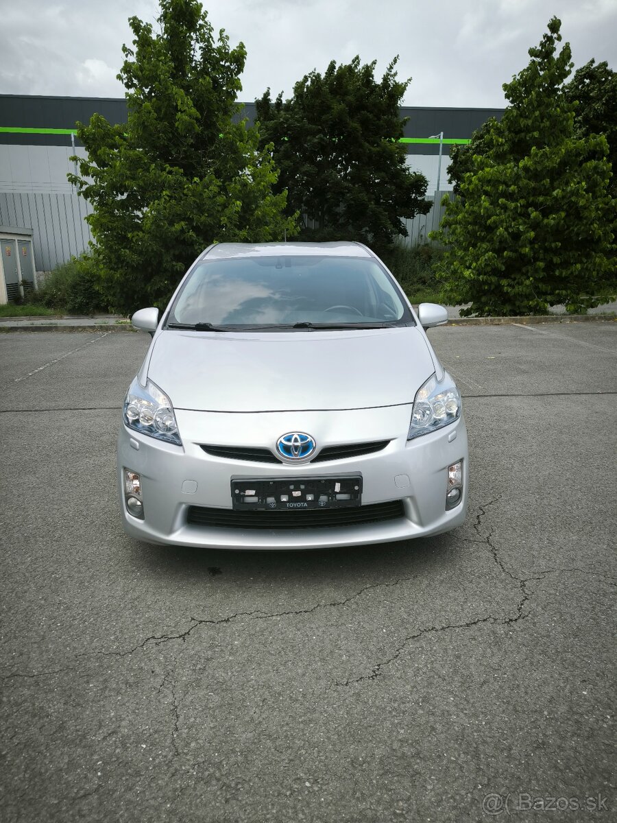 Toyota Prius Hybrid+LPG