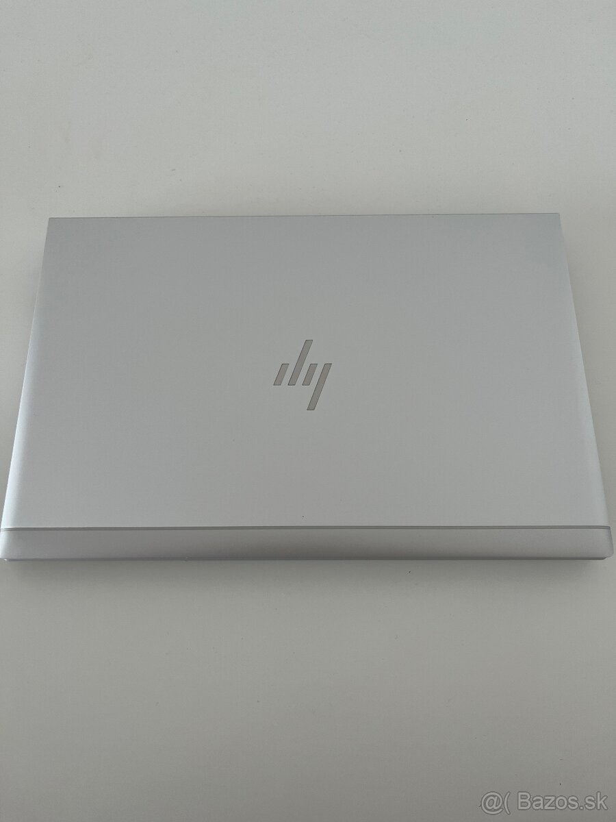 HP EliteBook 845 G8