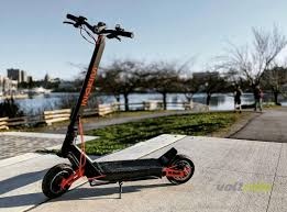 Servis elektrických kolobežiek.