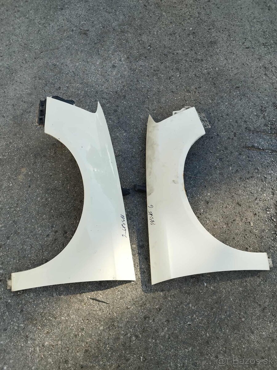 Predám predný ľavý blatník vw passat b6