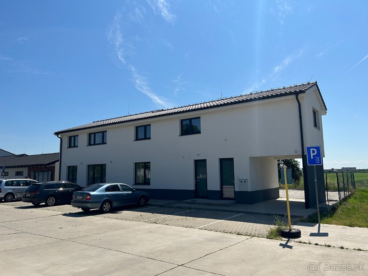 Objekt na bývanie aj podnikanie v Senci