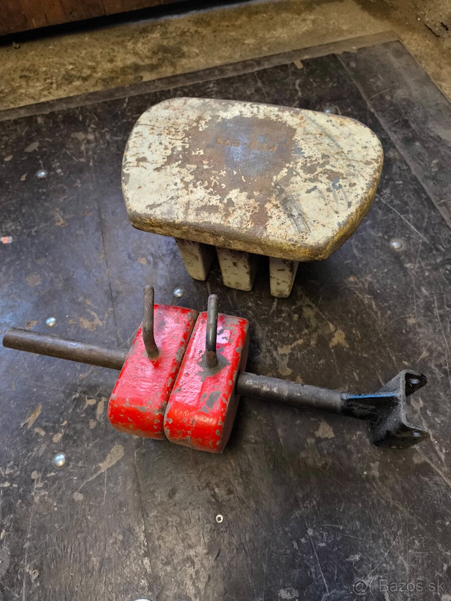 Závažie Agzat Vari