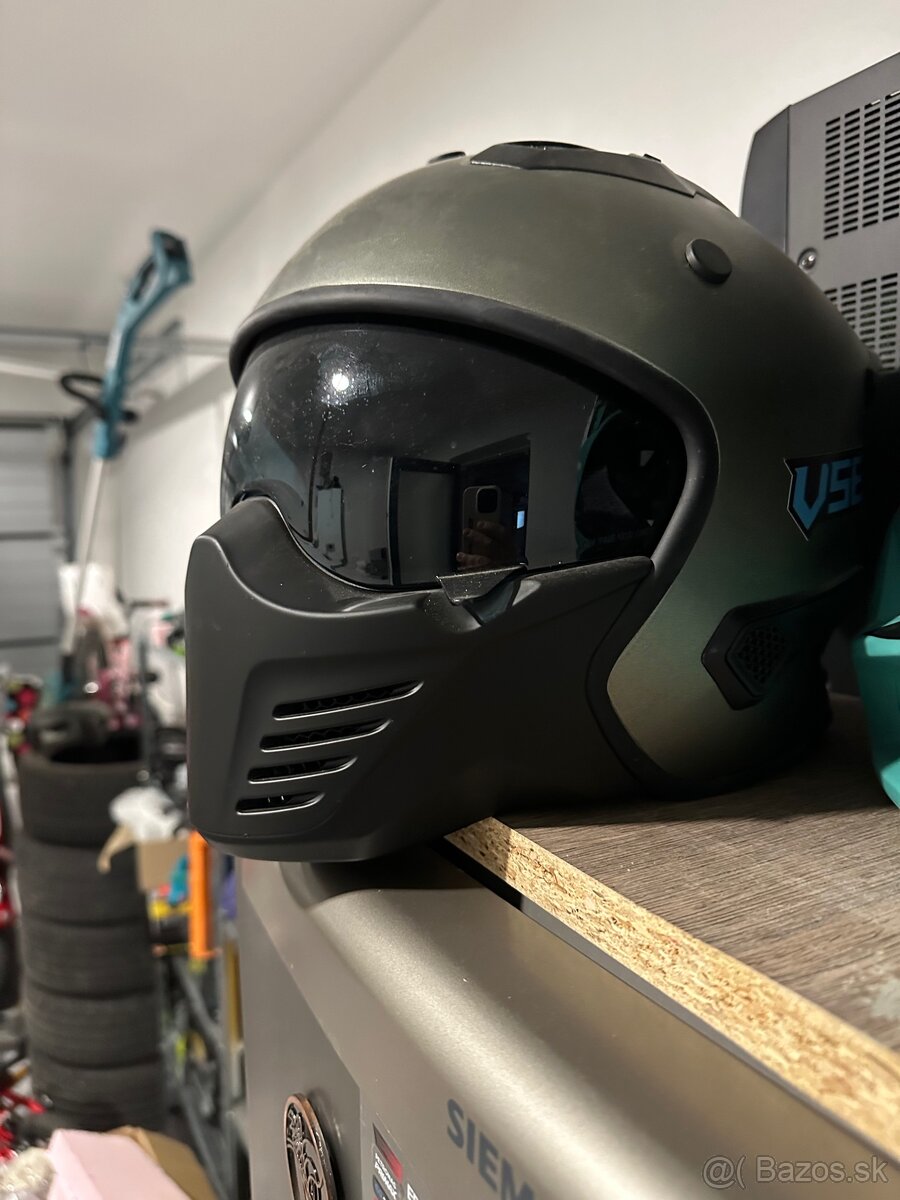 Vito helmets