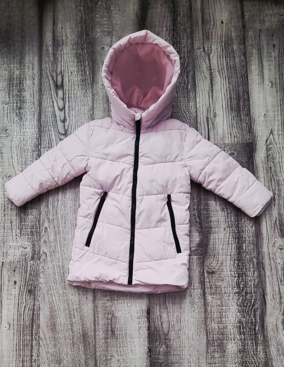 Hrubá teplá predĺžená bundička veľkosť 116