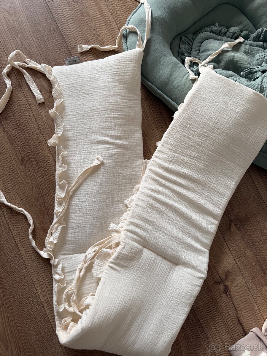 Mantinel do postieľky