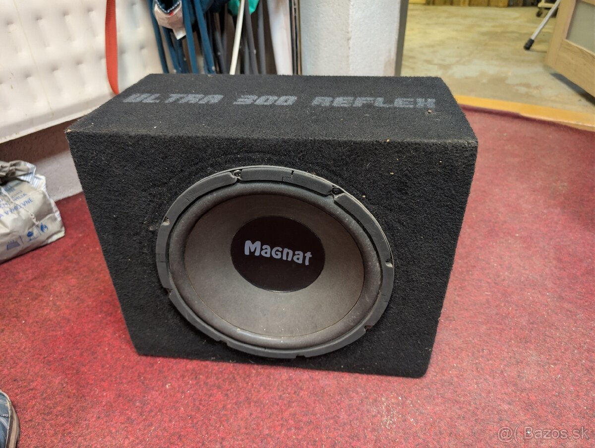 Subwoofer Magnat Ultra 300 Reflex