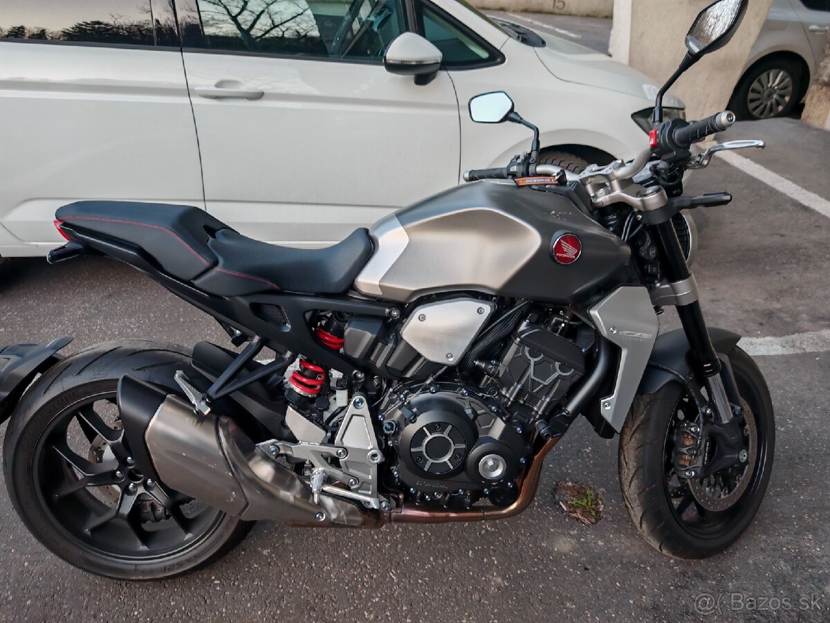 Honda CB1000R