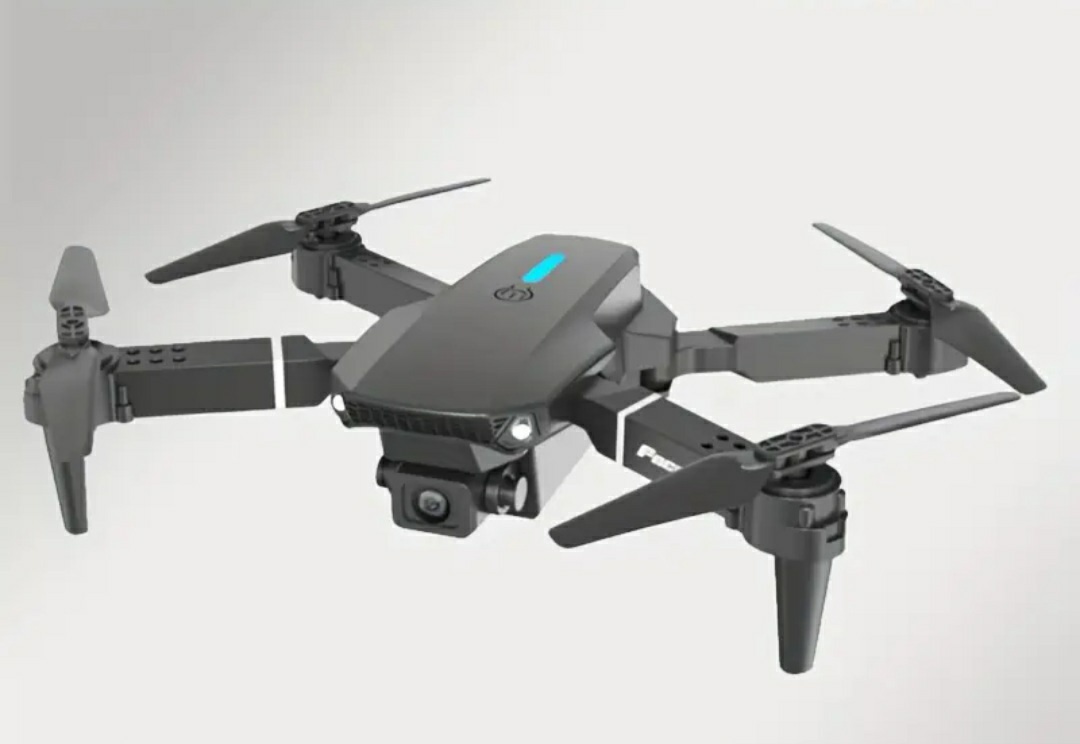 NOVÝ DRON E88 PRO HD DIAĽKOVÉ OVLÁDANIE PILOT REŽIM 2.4 Ghz