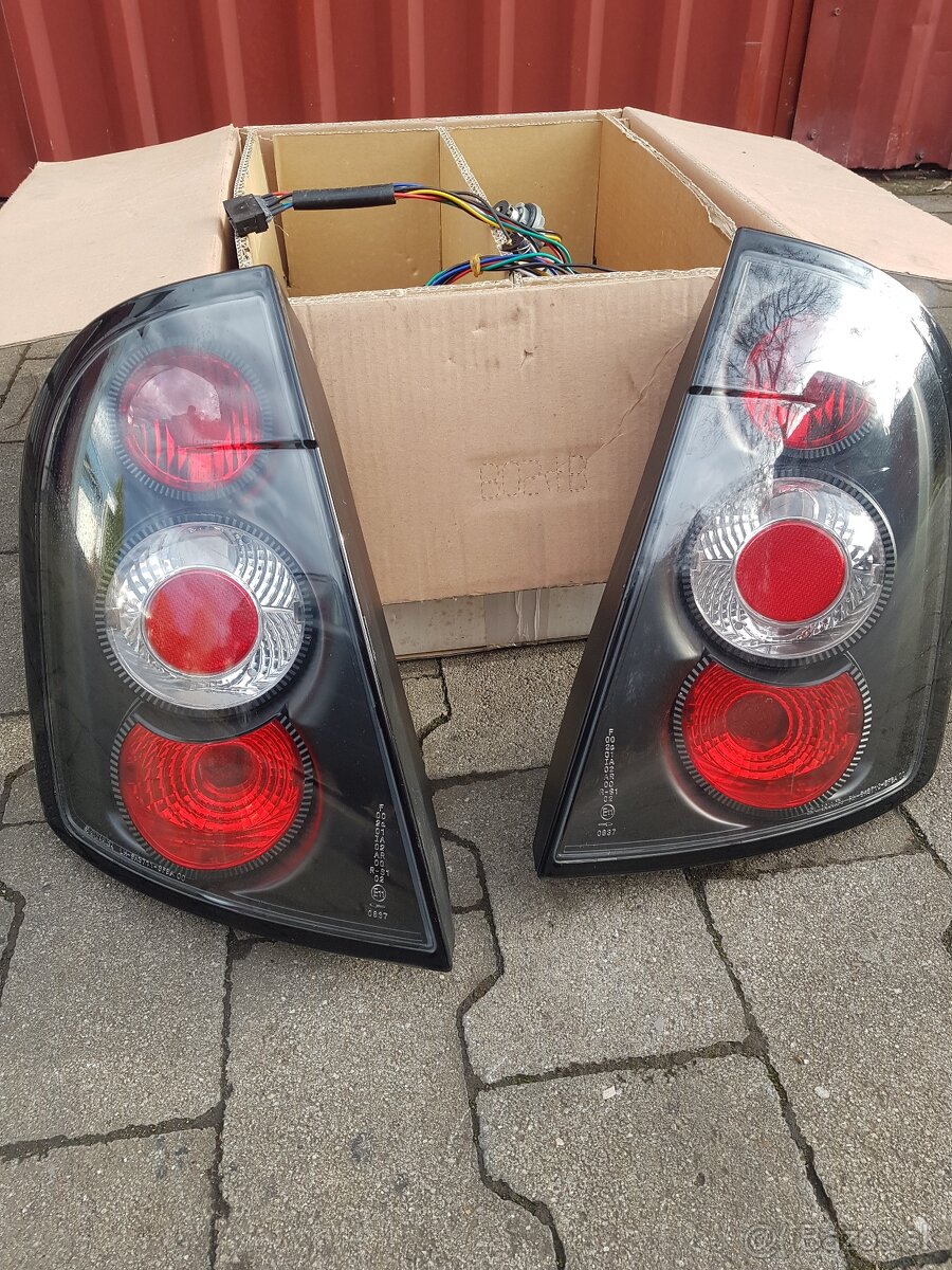Zadné svetlá Škoda Fabia1 krátka