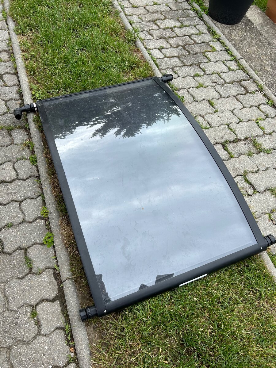 Solárny panel na ohrev bazéna