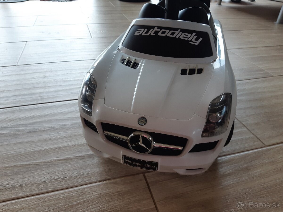 ODRÁŽADLO MERCEDES BENZ