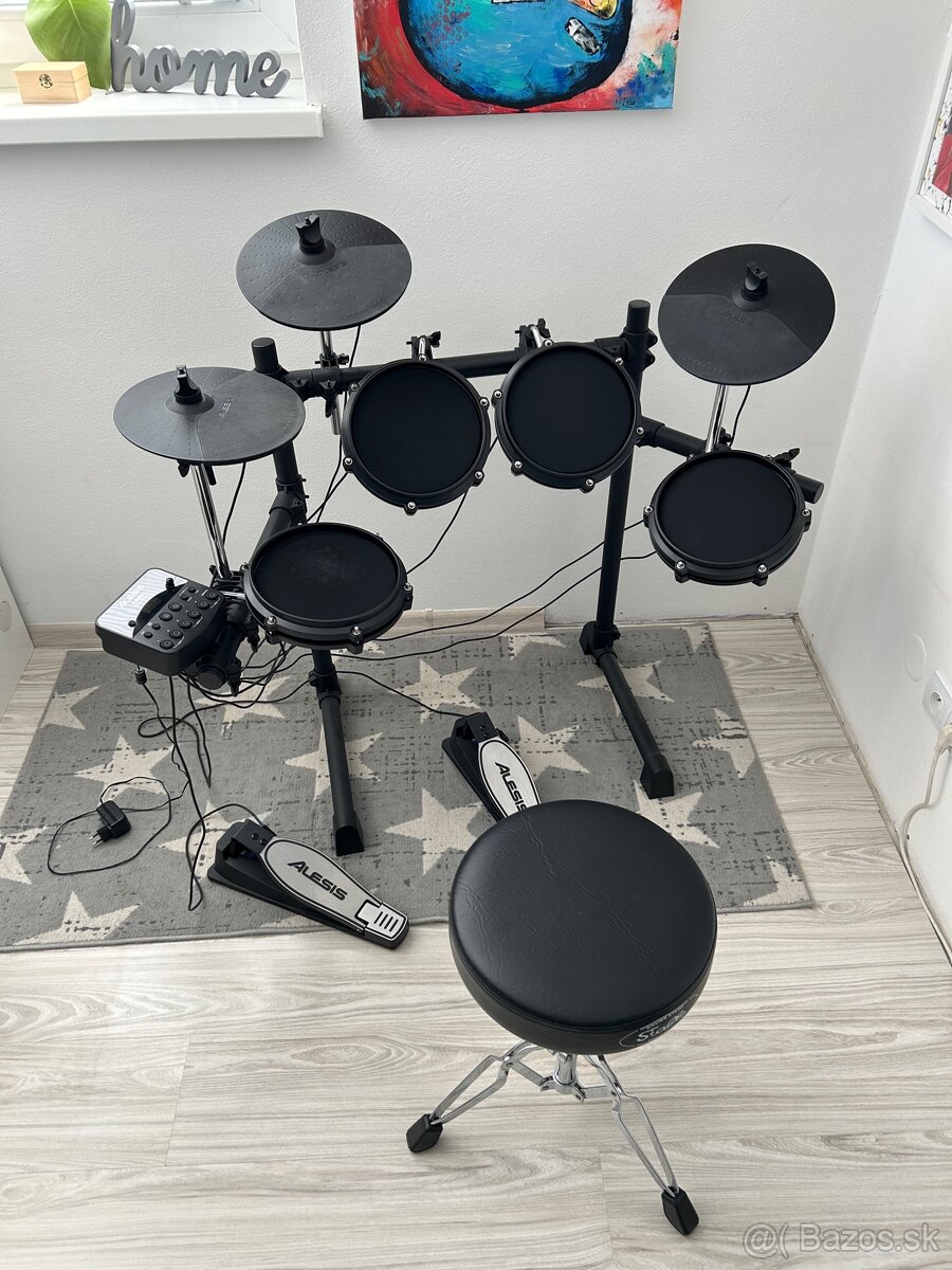 Elektronické bicie Alesis