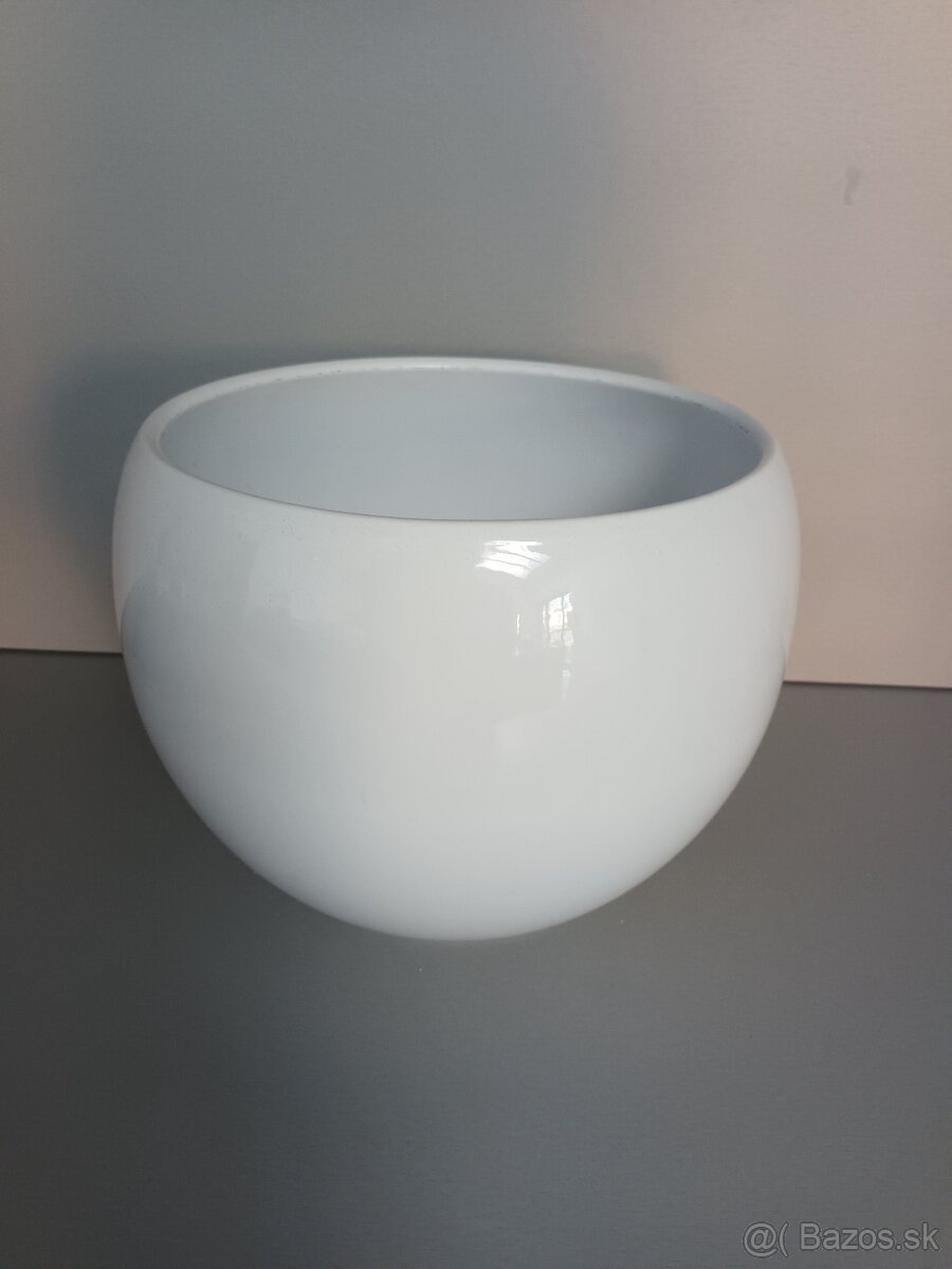Predam keramicky kvetinac biely priemer 26,5cm