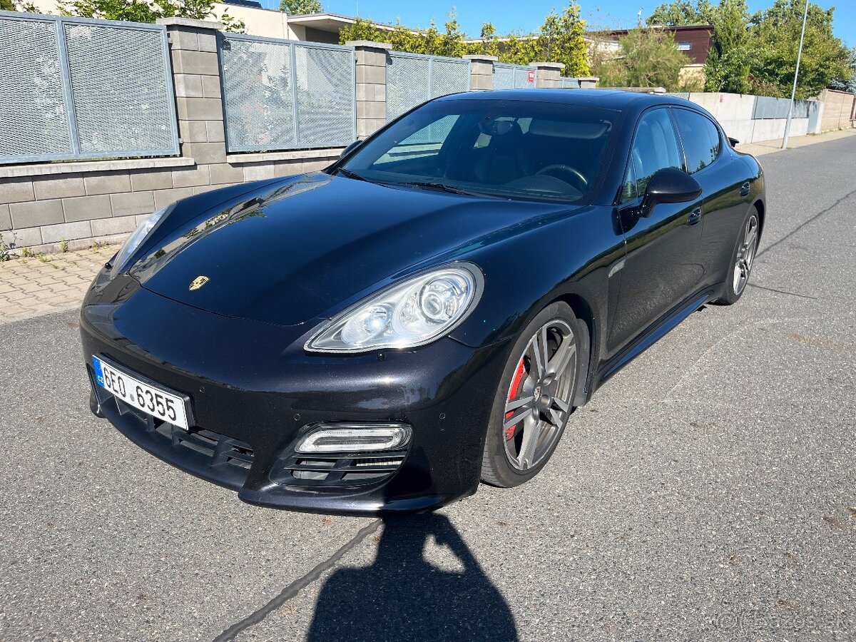 Porsche Panamera Turbo S 404kw PKD