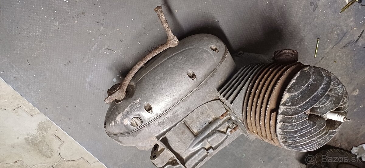 Motor jawa