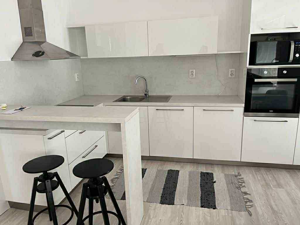 ALL INCLUSIVE | NA PREDAJ 3-IZB. BYT S TERASOU A ZÁHRADKOU,