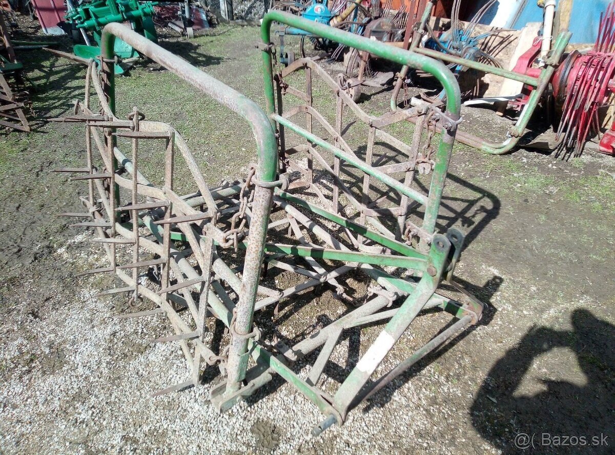 Brány na trojbod skladané