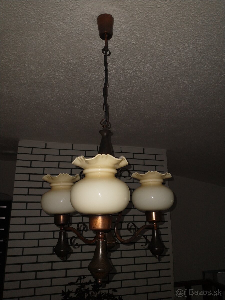 Predám rustikálny luster