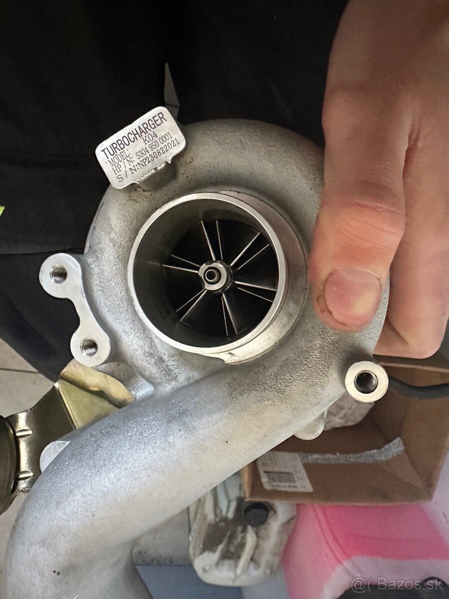 Turbo k04 001 1.8t