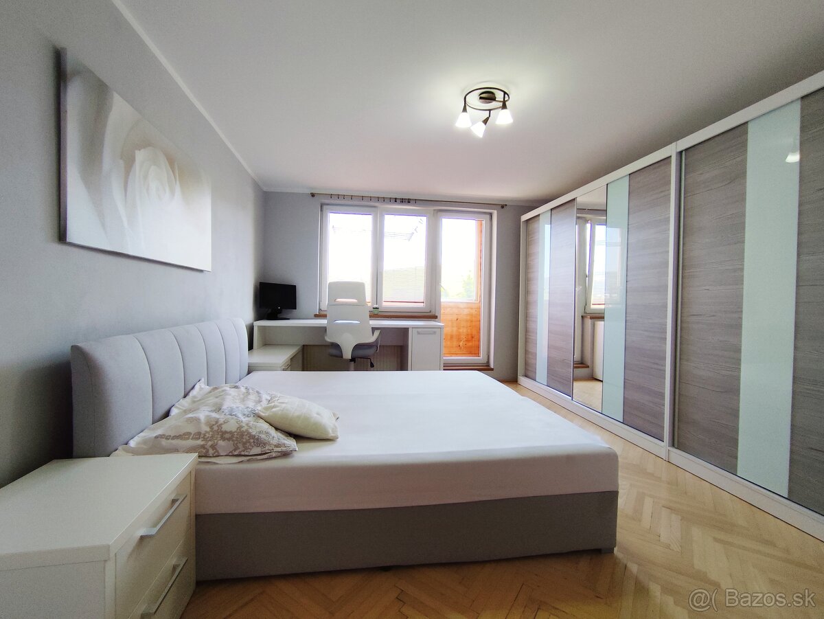 Veľkometrážny kompletne zrekonštruovaný a zariadený 3+