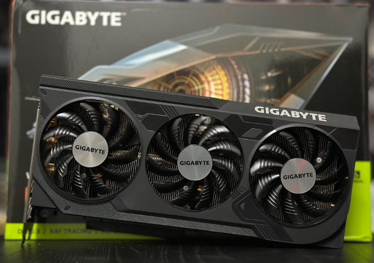 GIGABYTE GeForce RTX 4070 Windforce OC 12GB