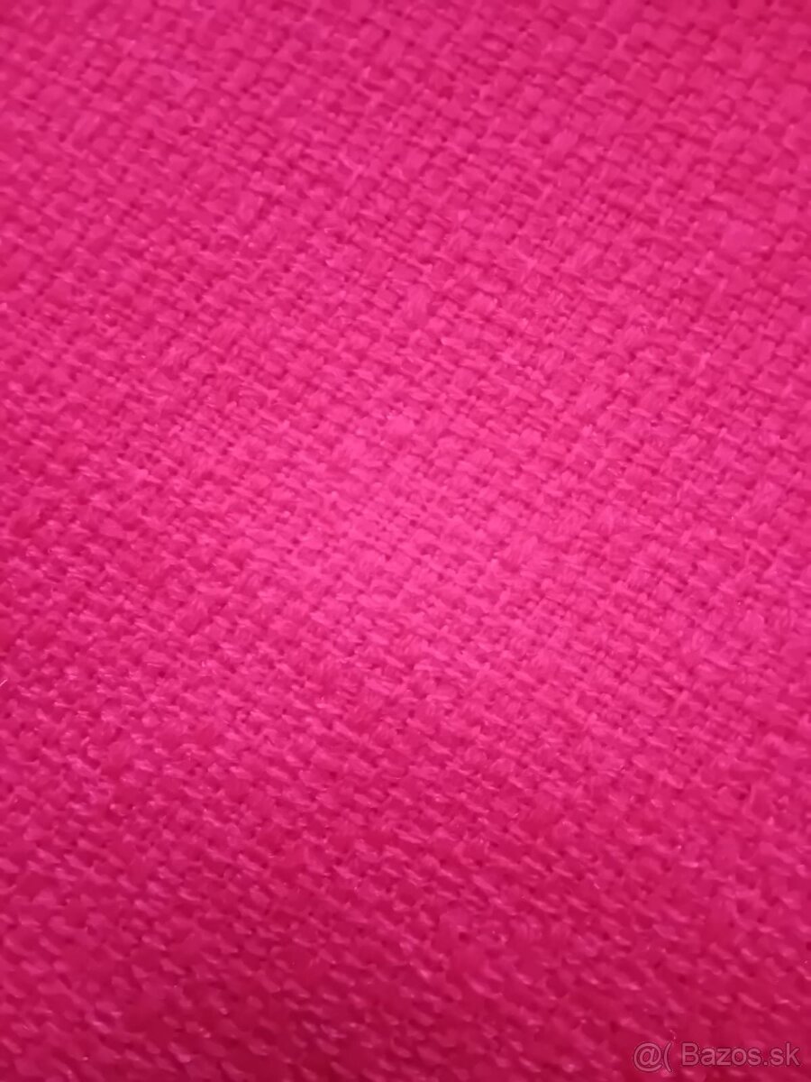 Predám metrový textil