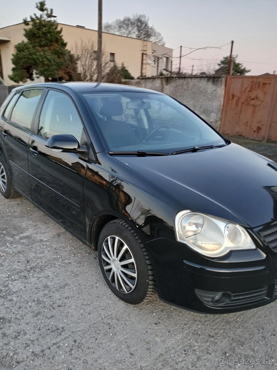 Predam volkswagen Polo 1.2 12V