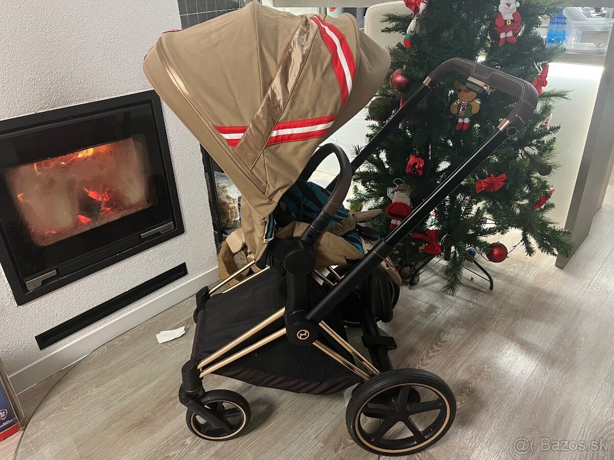 Cybex e-priam by Karolina Kurkova