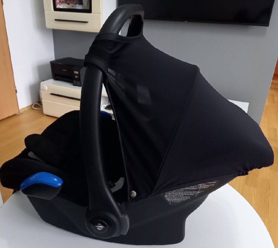 Autosedačka-vajíčko