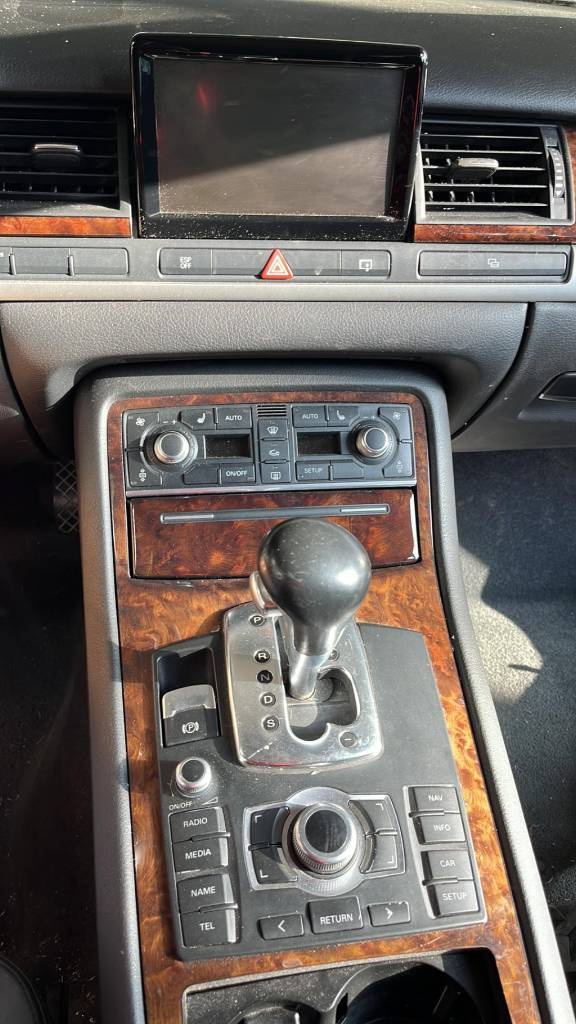 Audi A8 D3 3,0TDI 171kw