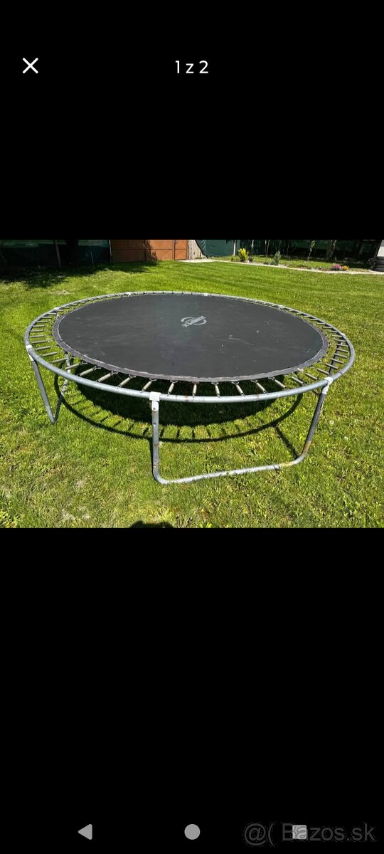 Trampolina