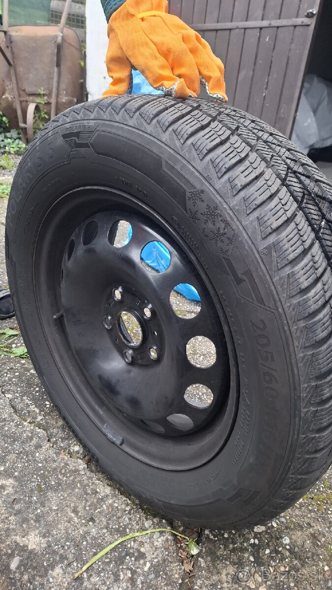 Plechové disky 5x112, NOVE + pneu zimné 205/60/R16 XL