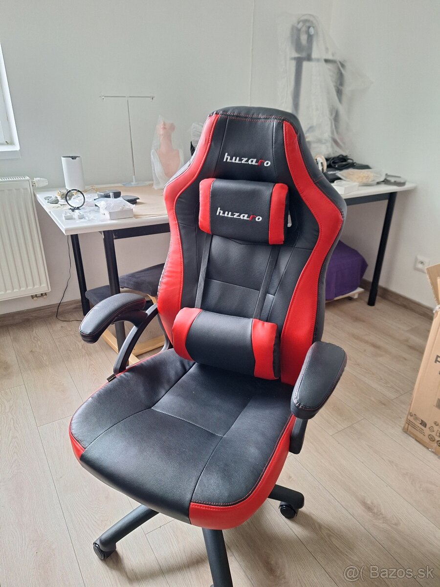 Herné kreslo HUZARO FORCE 4.2 RED