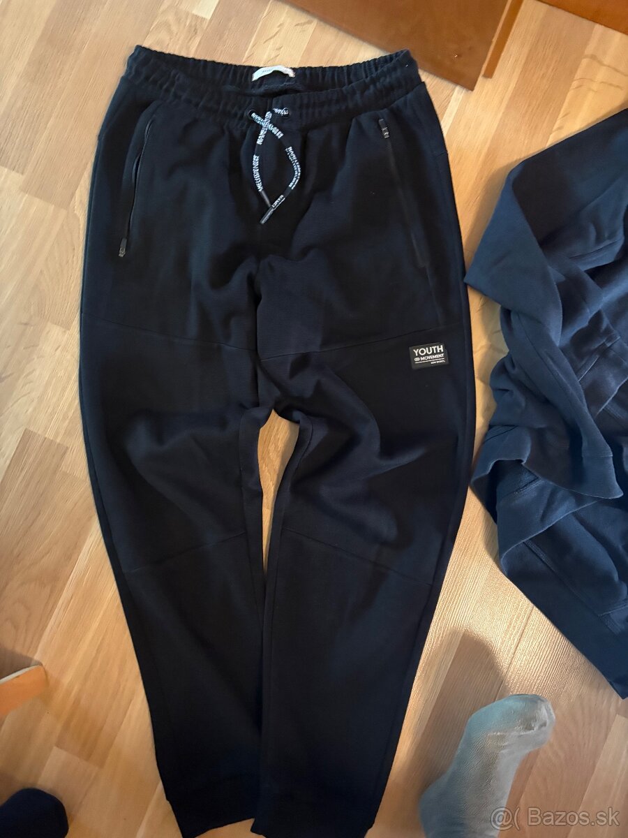 Mikina Nike a tepláky