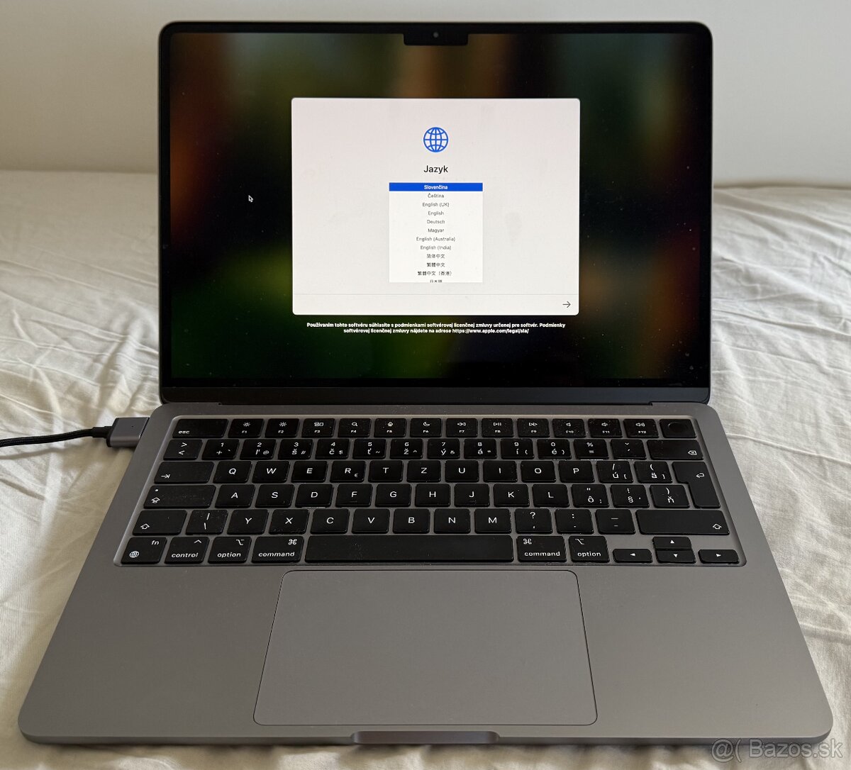 Apple Macbook Air M2 8GB RAM 250GB SSD