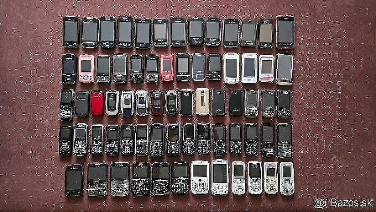 Predam tuto zbierku Samsung telefónov