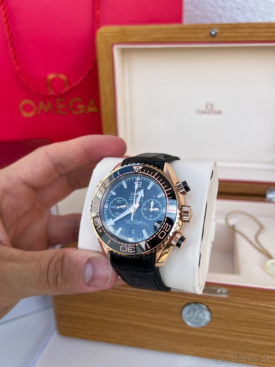 Omega Seamaster Planet Ocean Chronograph Sedna Gold 2025