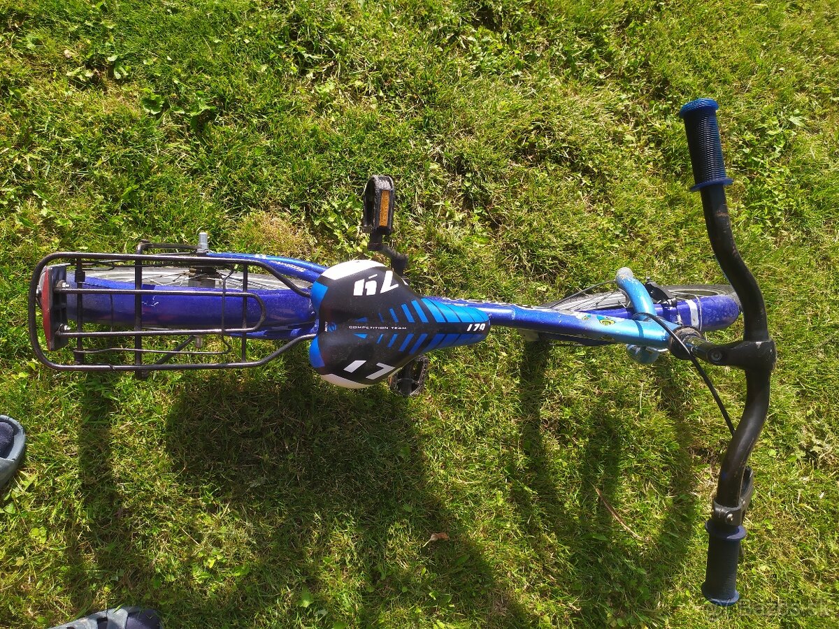 Cestný bicykel DEMA