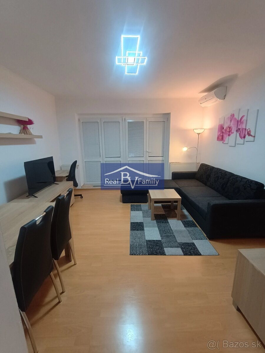 PRENÁJOM, LOVINSKÉHO, STARÉ MESTO - 3 IZBOVÝ BYT