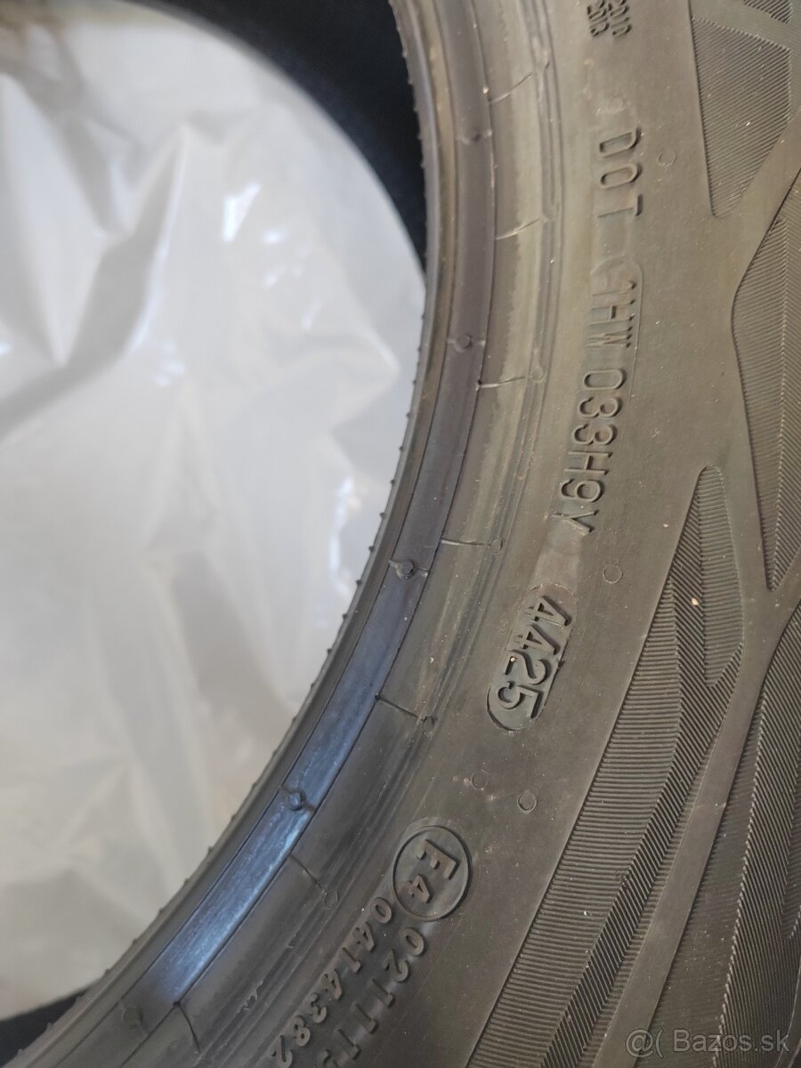 215/55 r17 Continental