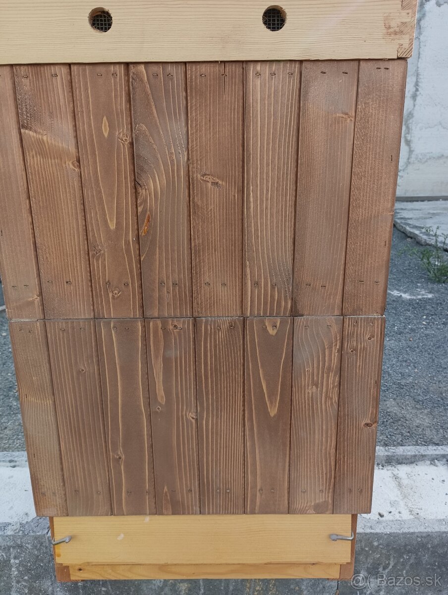Včely úľ