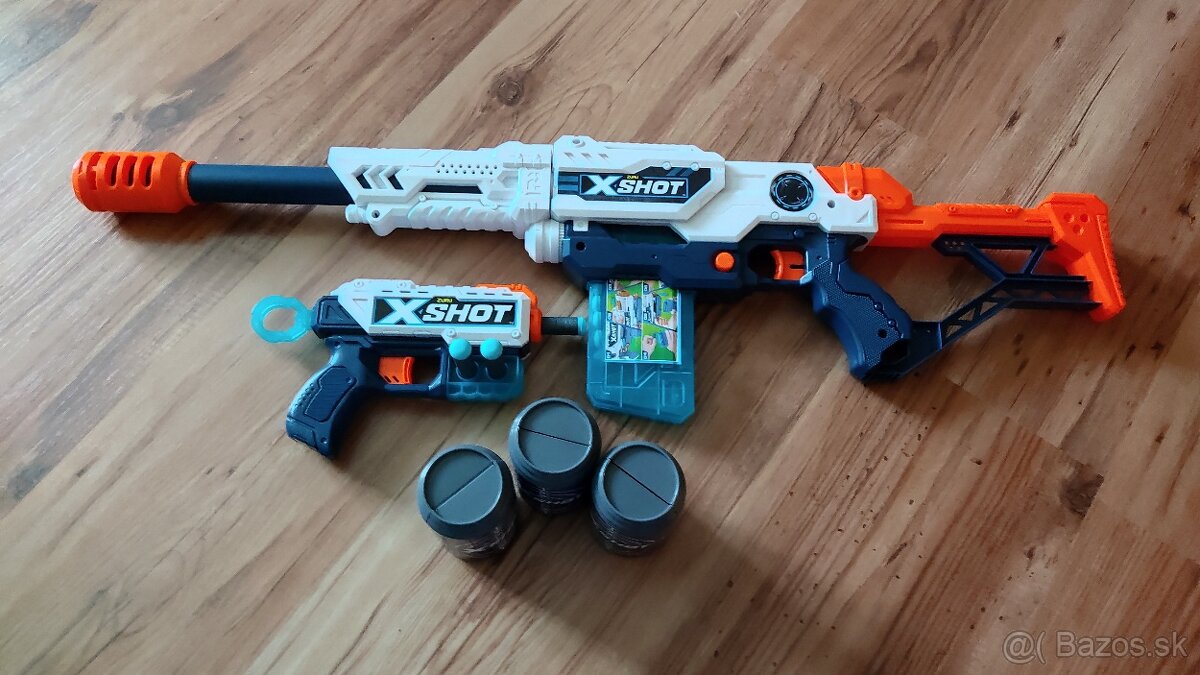 X-SHOT ZURU PUŠKA A PIŠTOL X-SHOT KICKBACK
