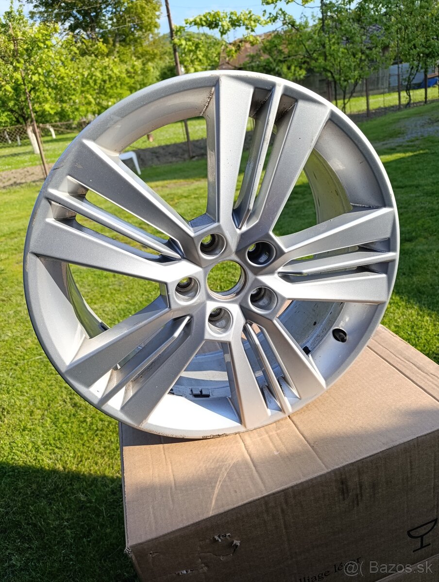 Hliníkový disk 18" PICTORIS