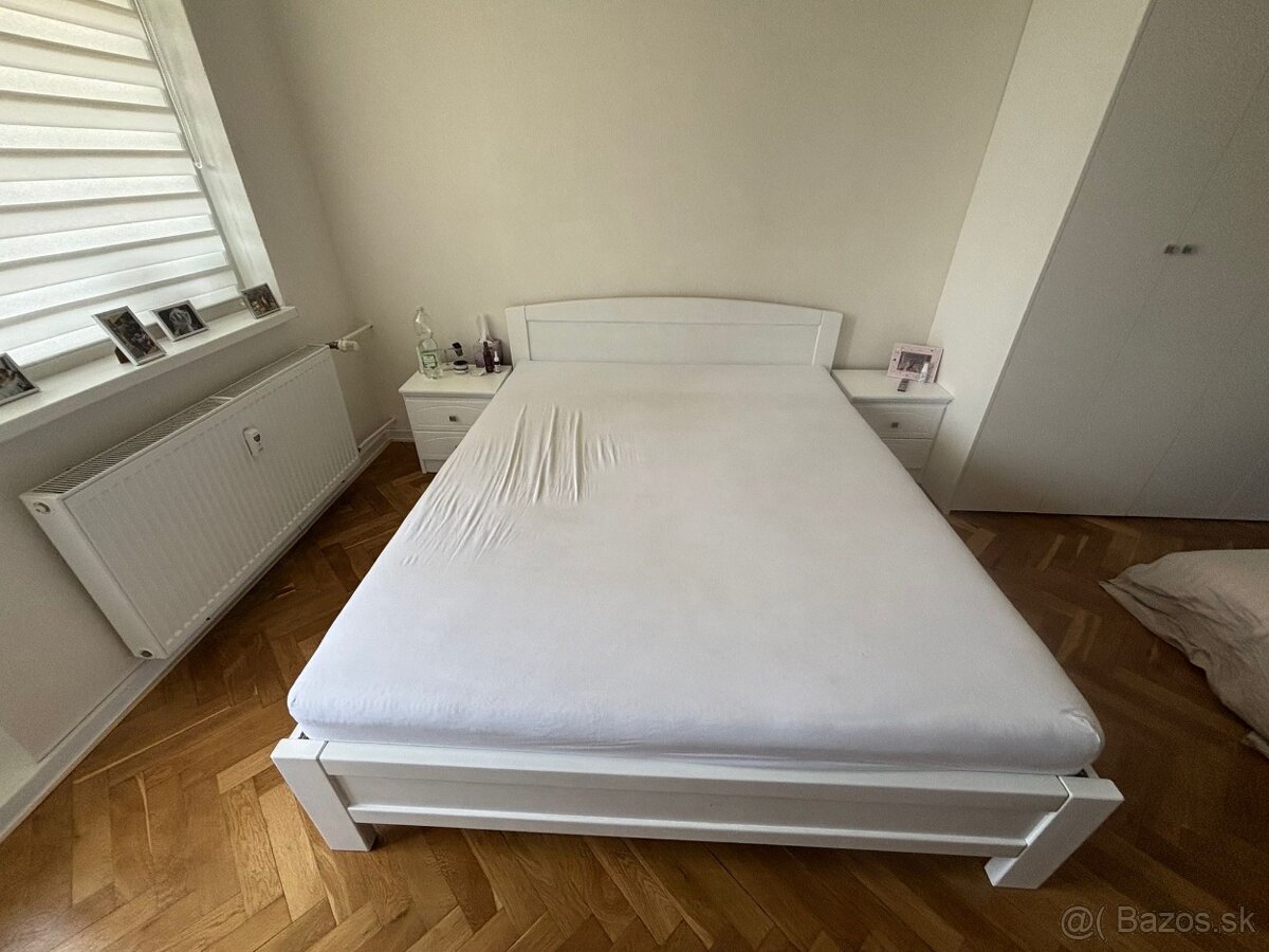 Manzelska postel 160x200 material postele MASIVNE DREVO