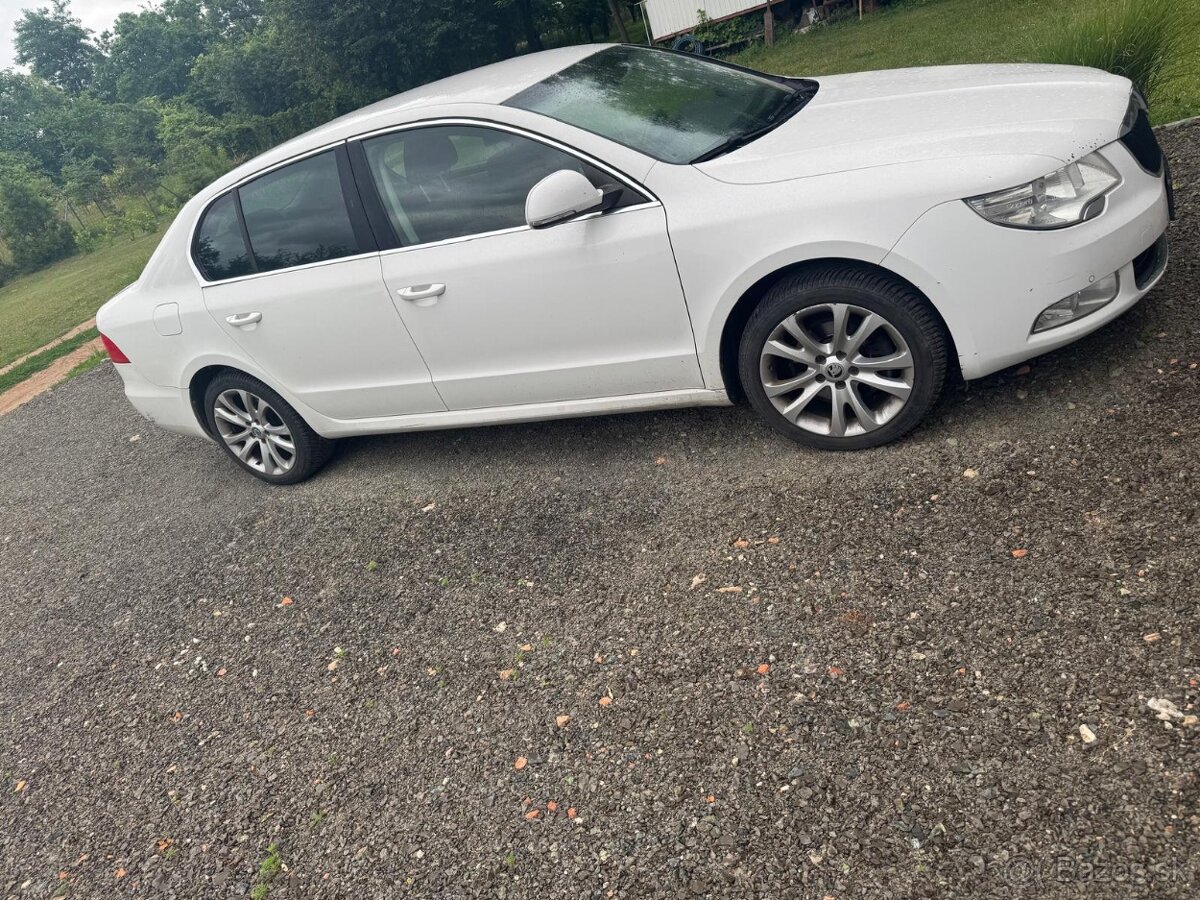 Skoda Superb 1.8 tsi benzin