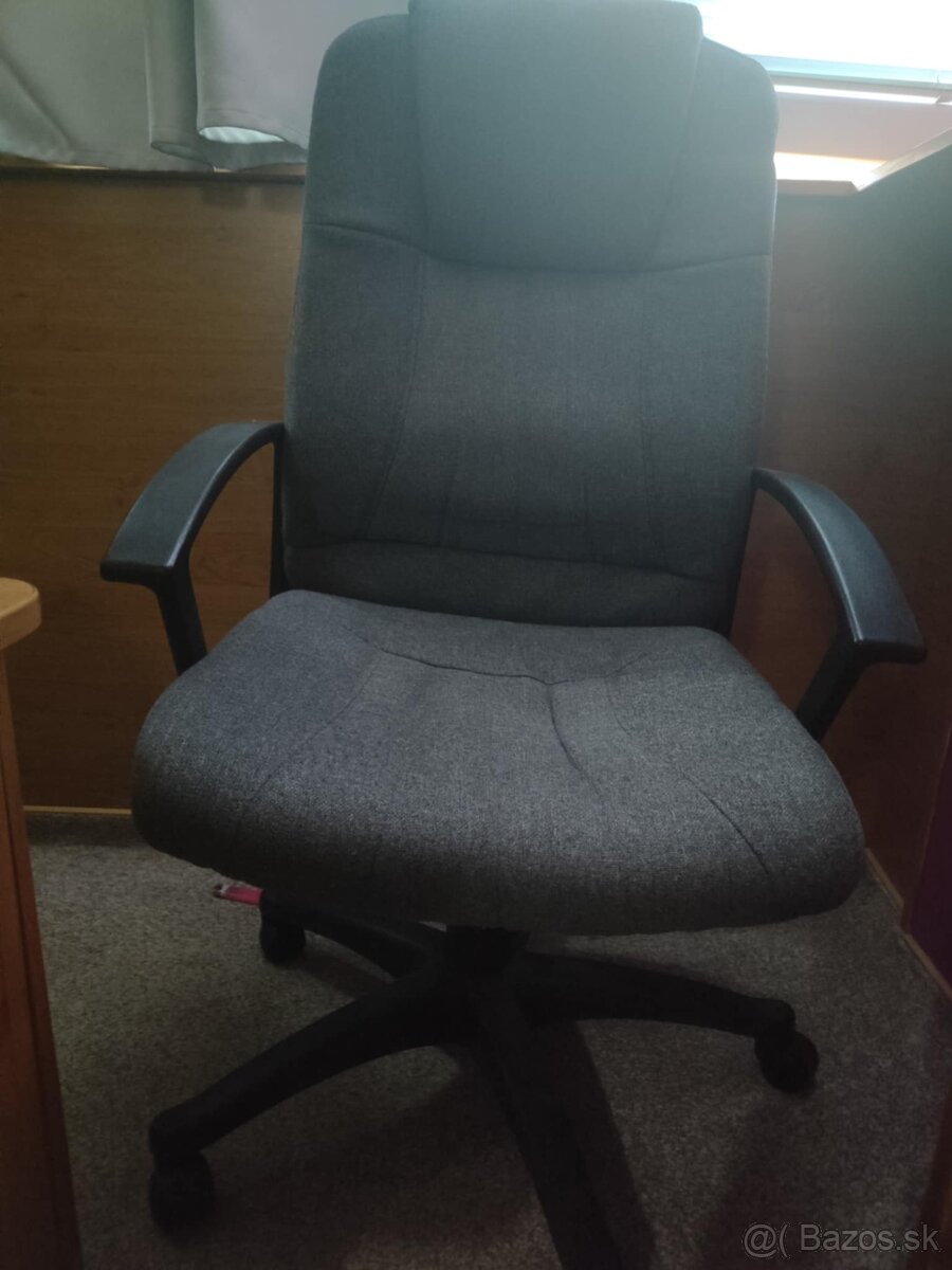 Stolička k pc